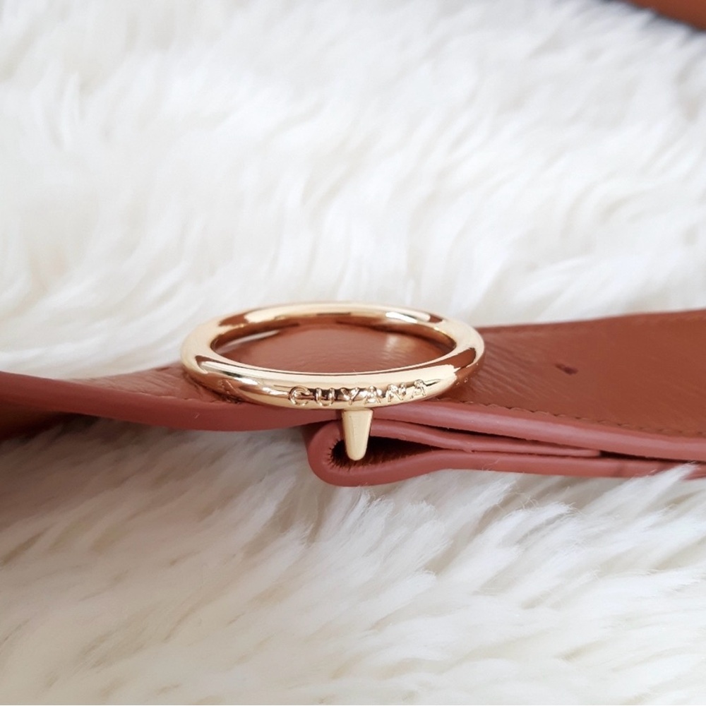 CUYANA | Discontinued Half-Moon Shoulder Bag • Caramel — Full Grain Leather - Picture 5 of 7